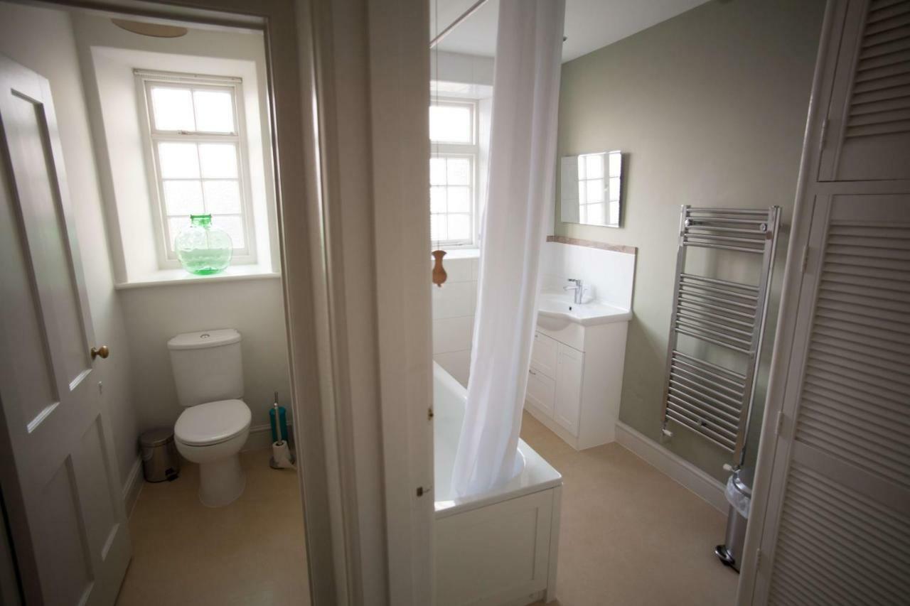 The Scott Arms Bed and Breakfast Kingston  Exteriör bild